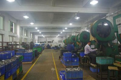 金属接头JY-20与木板托、复合管接头在五金工具中的应用与选购指南